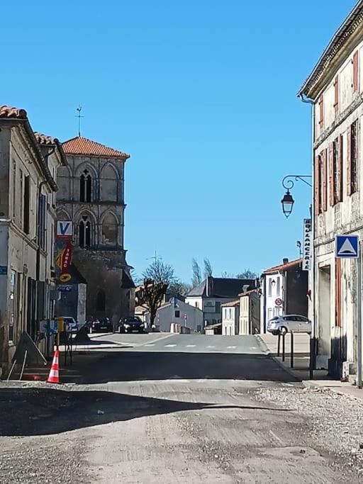 Saint-Ciers-du-TaillonThe Haven别墅 外观 照片